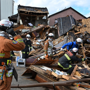 Quake damage (Photo by Kazuhiro Nogi/AFP via Getty Images)