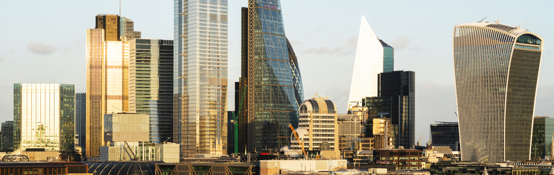 London financial district skyline